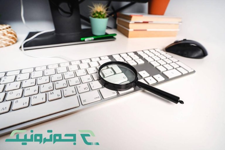 What is a magnifying glass, and what is it used for?